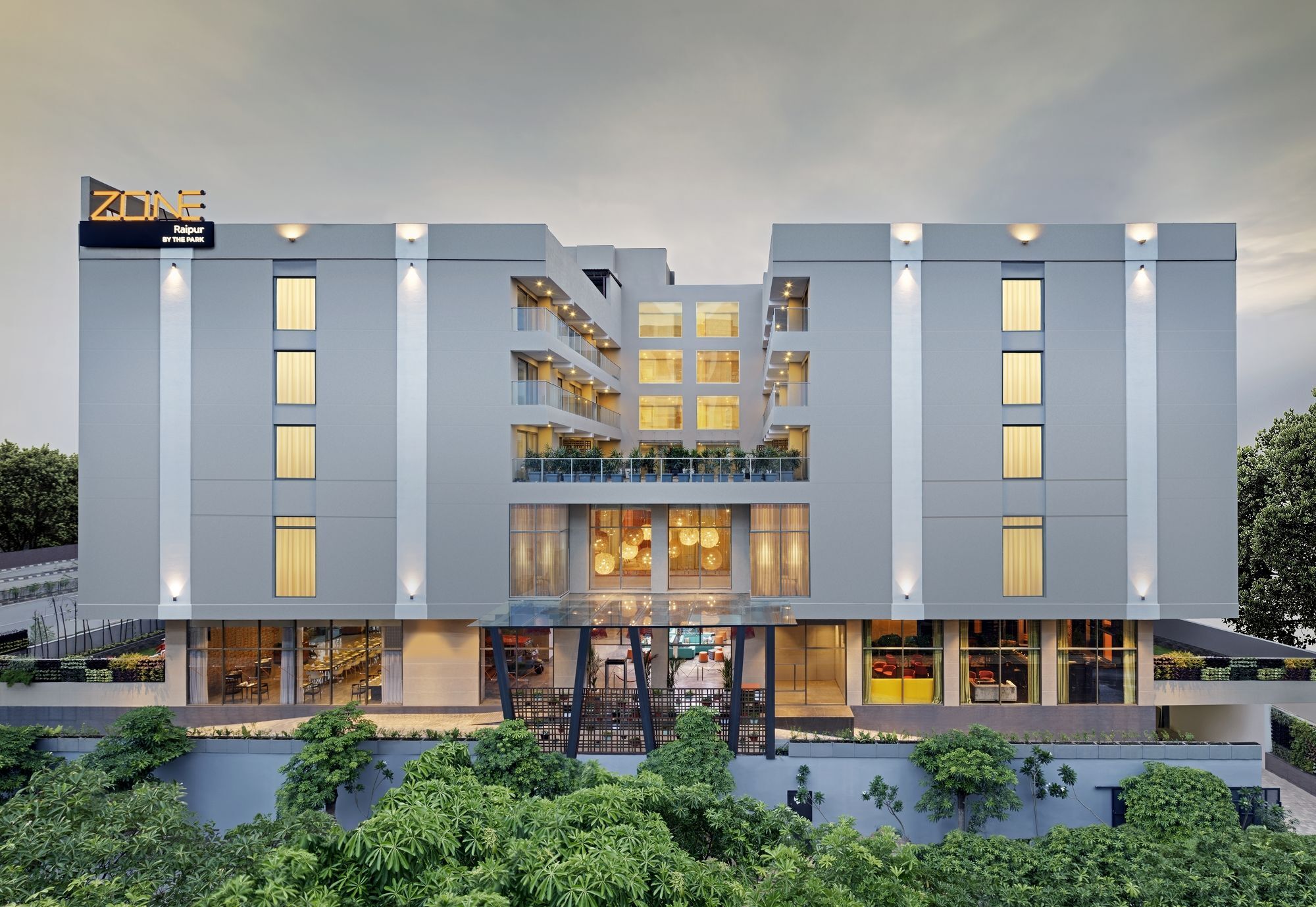 Zone By The Park Raipur Hotel Buitenkant foto